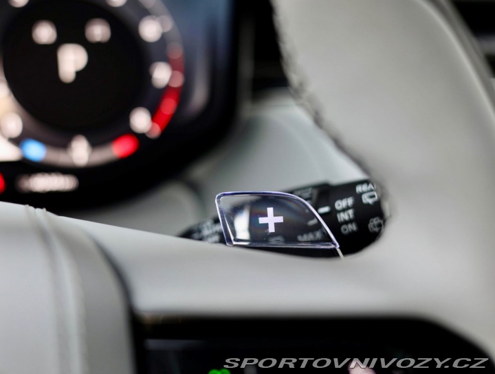 Ostatní značky Ostatní modely Land Rover Range Rover Sport SV Edition One 4,4 V8, 6 2024