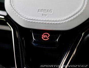 Ostatní značky Ostatní modely Land Rover Range Rover Sport  SV Edition One 4,4 V8, 6 2024