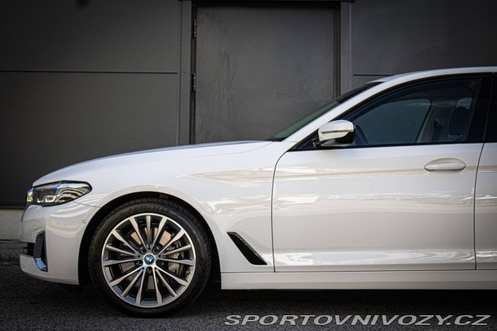 BMW 5 530d mHEV xDrive A/T 2022