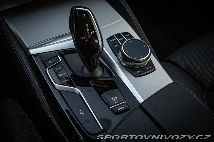 BMW 5 530d mHEV xDrive A/T 2022