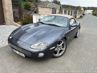 Jaguar XKR 