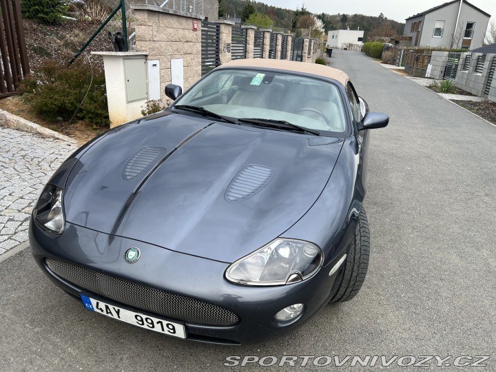 Jaguar XKR  2005