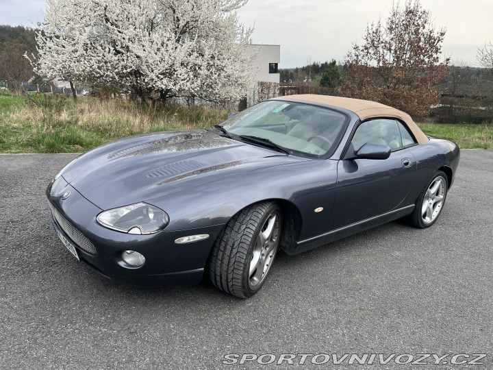 Jaguar XKR  2005