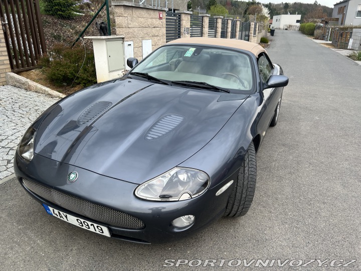 Jaguar XKR  2005