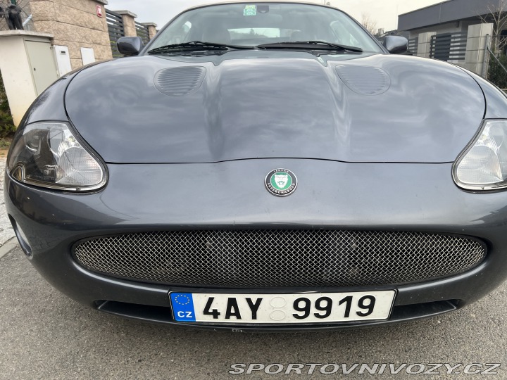Jaguar XKR  2005