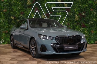BMW 5 550e xDrive B&W Pano