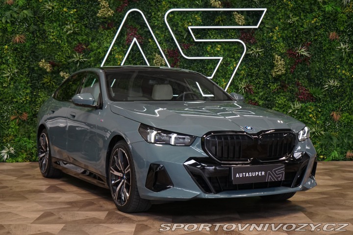 BMW 5 550e xDrive B&W Pano 2024