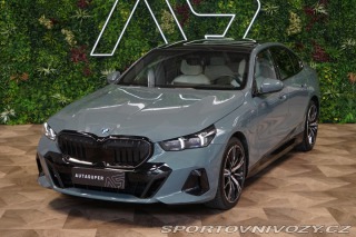BMW 5 550e xDrive B&W Pano 2024