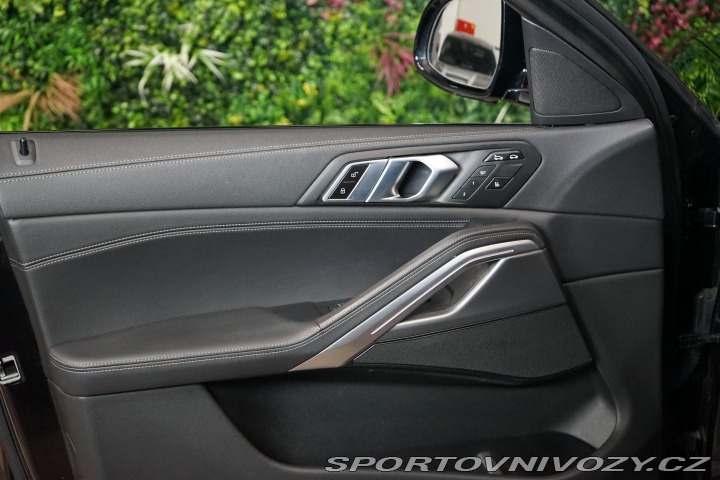 BMW X6 40d xDrive Laser Tažné Ka 2021