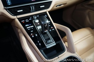 Porsche Cayenne PCCB PDLS+ Chrono Tažné V 2020
