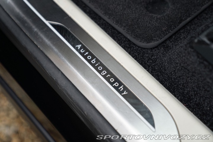 Ostatní značky Ostatní modely Land Rover RANGE ROVER 4.4 V8 AUTOBIOGRAPHY 2024