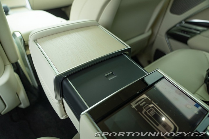 Ostatní značky Ostatní modely Land Rover RANGE ROVER 4.4 V8 AUTOBIOGRAPHY 2024