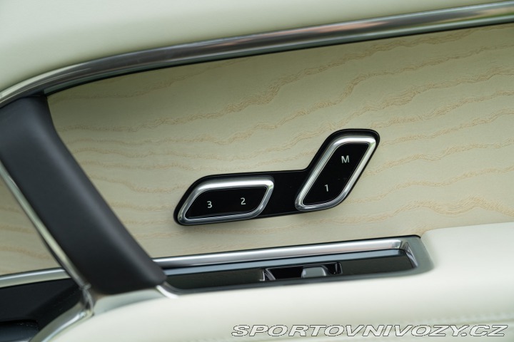 Ostatní značky Ostatní modely Land Rover RANGE ROVER 4.4 V8 AUTOBIOGRAPHY 2024