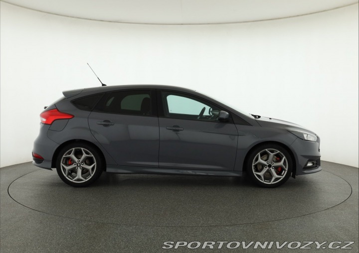 Ford Focus ST 2.0 EcoBoost ST 2016