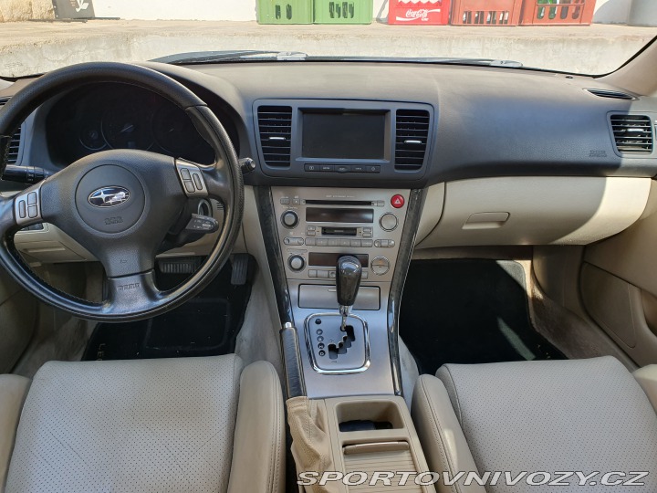 Subaru Legacy IV 3.0 180kW 2004