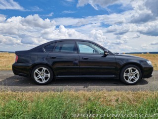 Subaru Legacy IV 3.0 180kW 2004