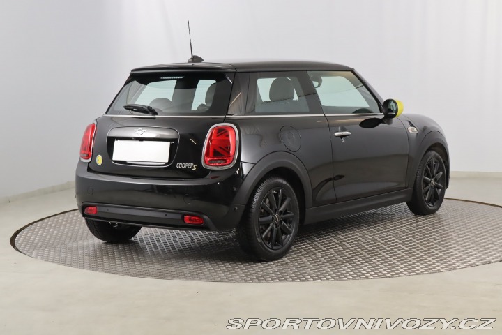 Mini Cooper Cooper SE 32 kWh 2021