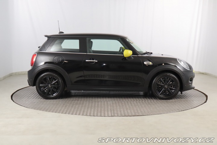 Mini Cooper Cooper SE 32 kWh 2021