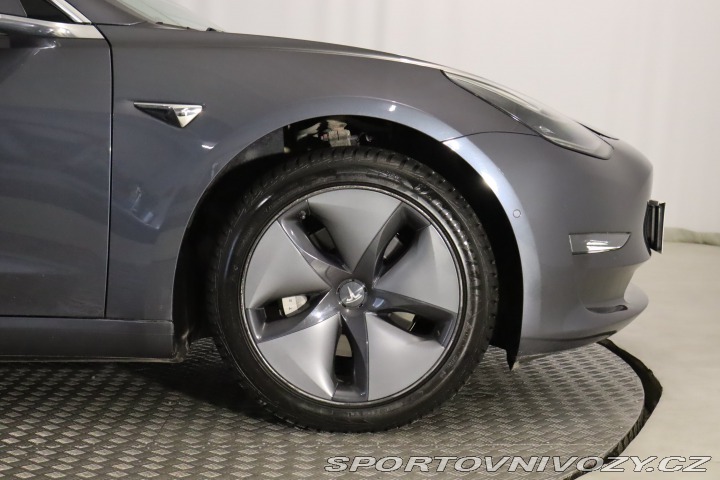 Tesla Model 3 Std Range Plus 52kWh 2019