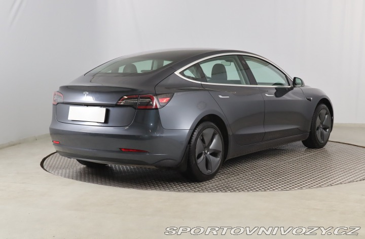 Tesla Model 3 Std Range Plus 52kWh 2019