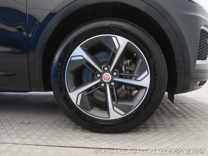 Jaguar E-Pace R-Dynamic P300e AWD 2021