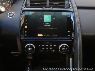 Jaguar E-Pace R-Dynamic P300e AWD 2021