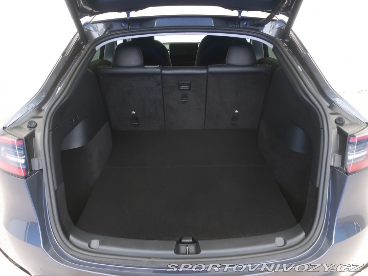 Tesla Model Y Long Range AWD 75kWh 2021