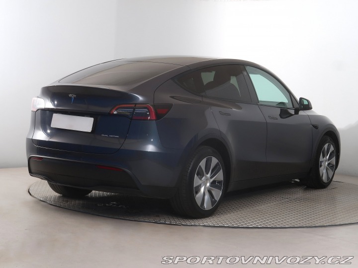 Tesla Model Y Long Range AWD 75kWh 2021