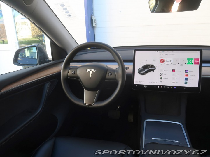 Tesla Model Y Long Range AWD 75kWh 2021