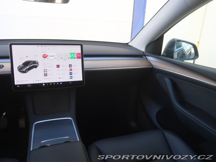 Tesla Model Y Long Range AWD 75kWh 2021