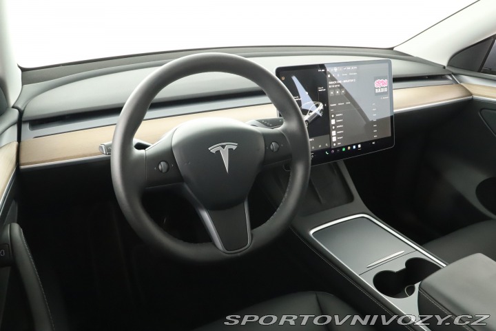 Tesla Model Y Long Range AWD 75kWh 2021