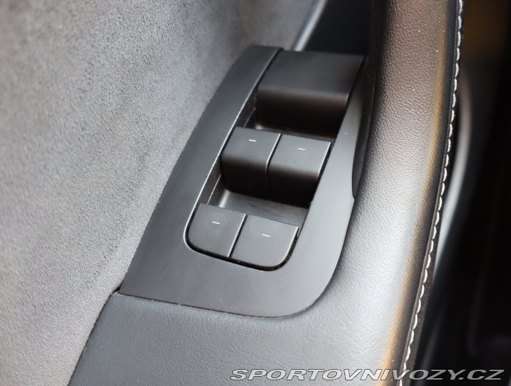 Tesla Model Y Long Range AWD 79kWh 2021