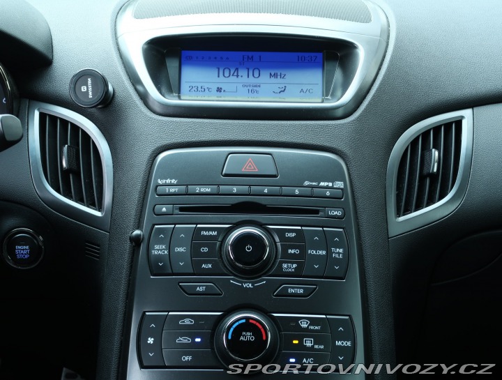 Hyundai Genesis Coupé 2.0 Turbo 2011
