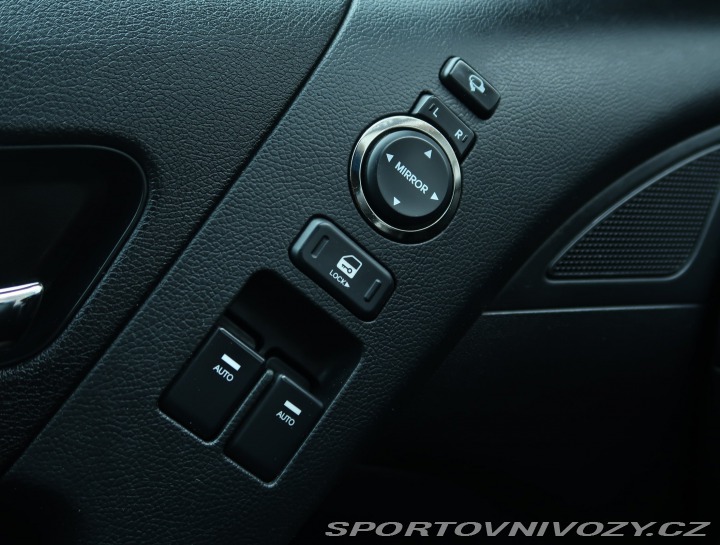 Hyundai Genesis Coupé 2.0 Turbo 2011