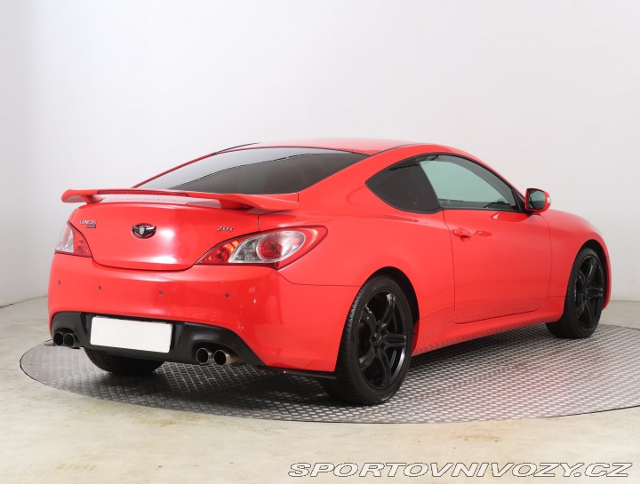 Hyundai Genesis Coupé 2.0 Turbo 2011