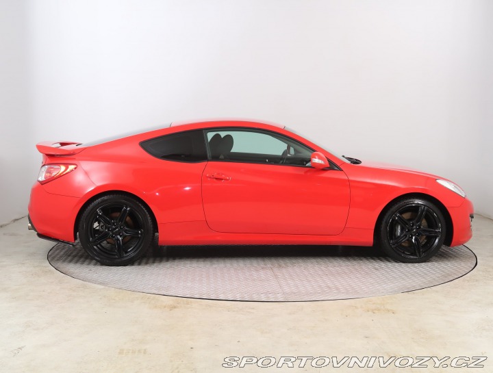 Hyundai Genesis Coupé 2.0 Turbo 2011