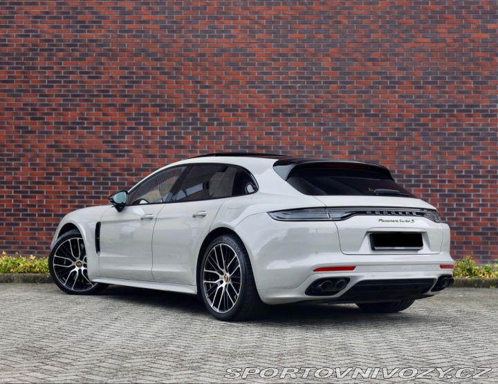 Porsche Panamera Sport Turismo Turbo S 4. 2022