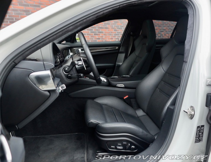 Porsche Panamera Sport Turismo Turbo S 4. 2022