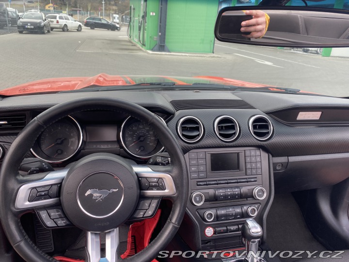 Ford Mustang 3.7V6 224kw 2015