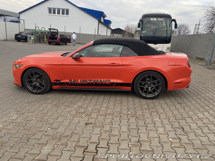 Ford Mustang 3.7V6 224kw 2015