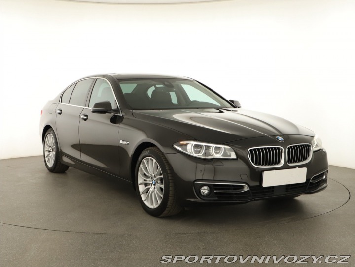 BMW 5 Luxury Line 535d xDrive 2015