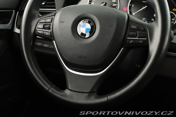 BMW 5 Luxury Line 535d xDrive 2015