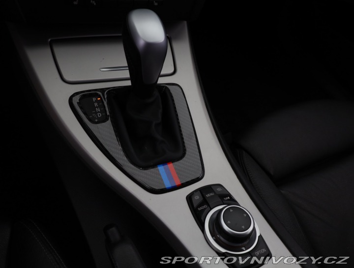BMW 3 325 i 2008