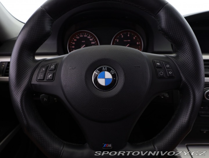 BMW 3 325 i 2008