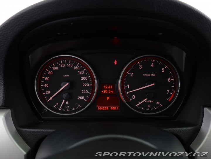 BMW 3 325 i 2008