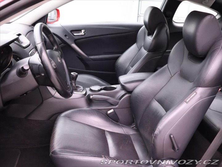 Hyundai Genesis Coupé 2,0 TCI 156kW Aut.klima C 2012