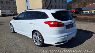 Ford Focus ST  2015