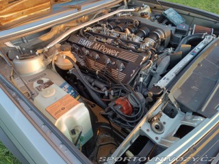 BMW 5 E28/M5 1988