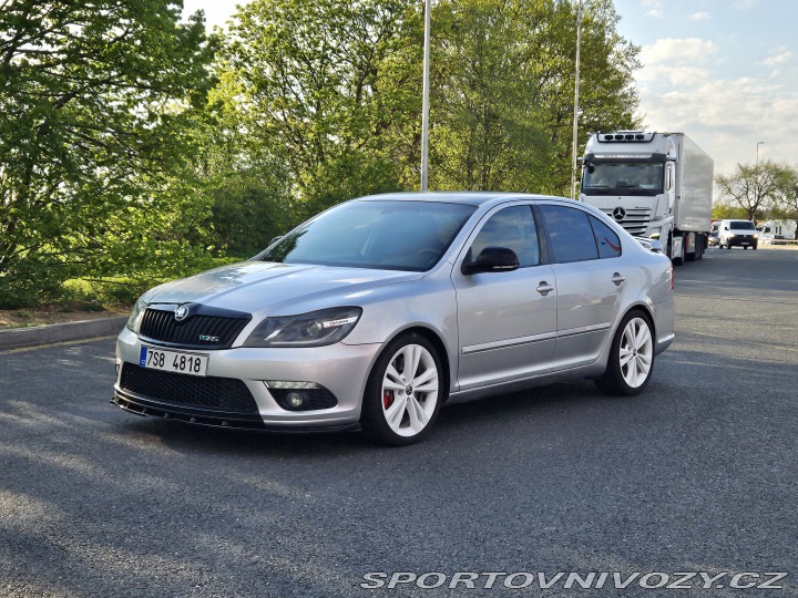 Škoda Octavia RS 2005