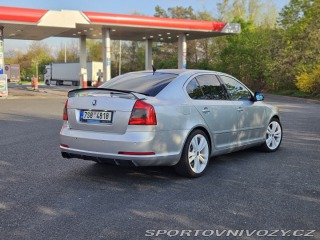 Škoda Octavia RS  2005